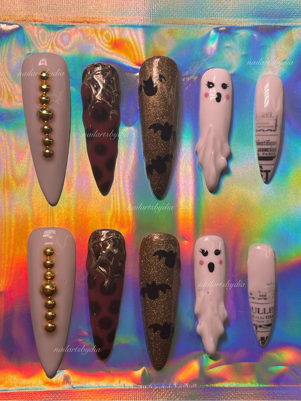 White & Gold Halloween Nail Set -